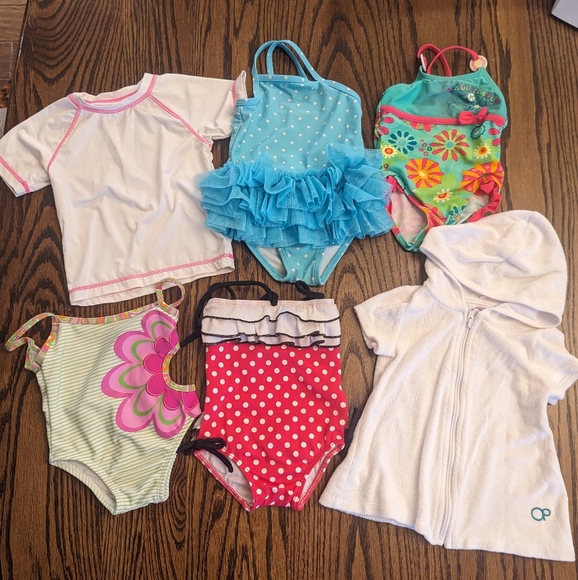 12m swim lot - Picture 1 of 1